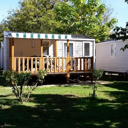 Camping Le Perpetuum **** Camping *